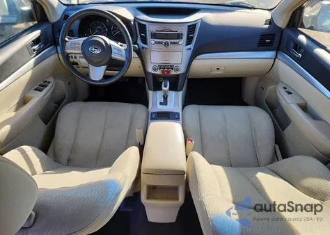 2010 Subaru Legacy 2.5I Premium z USA, uszkodzony, nr VIN 4S3BMCD61A3226903